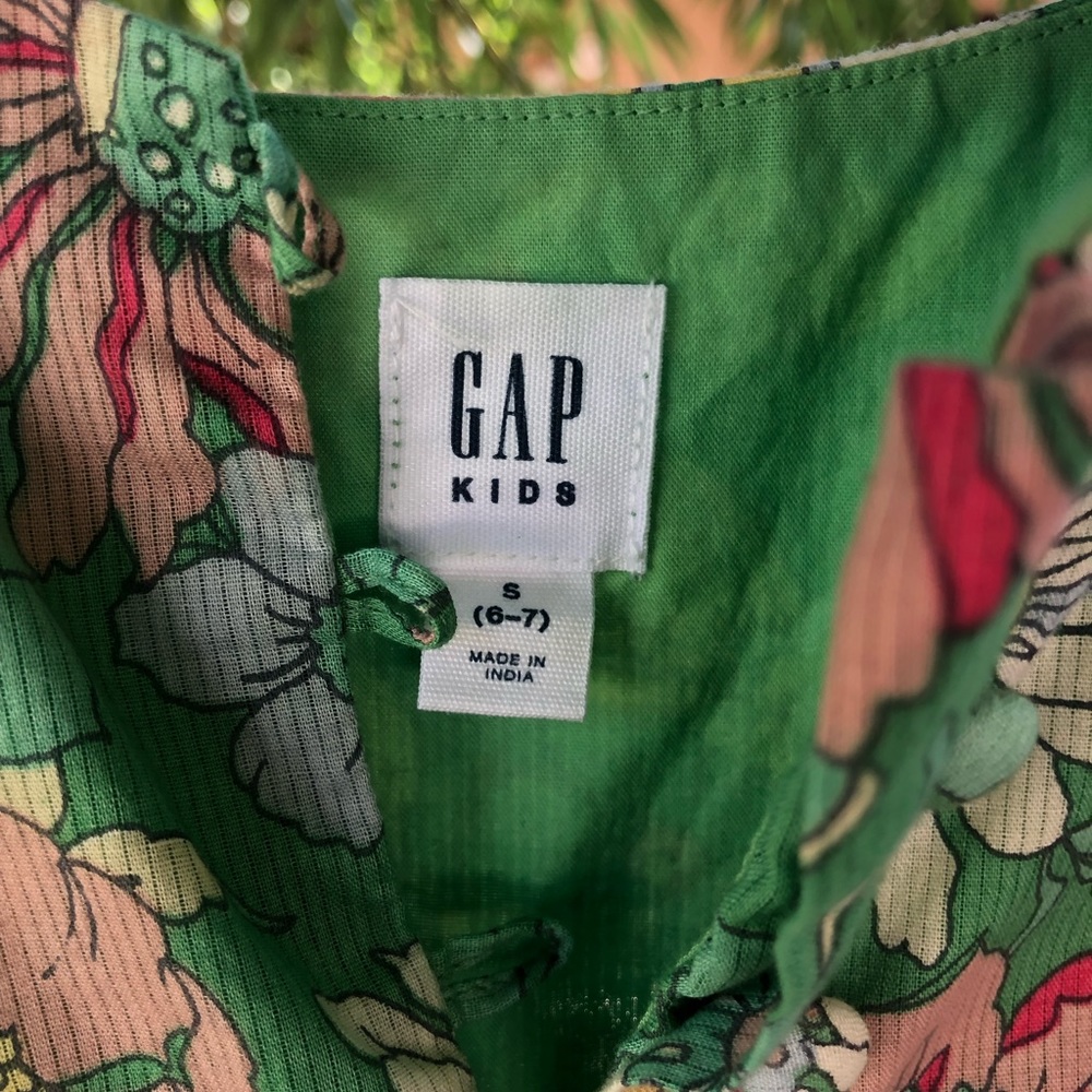 Gap kids dress size s
